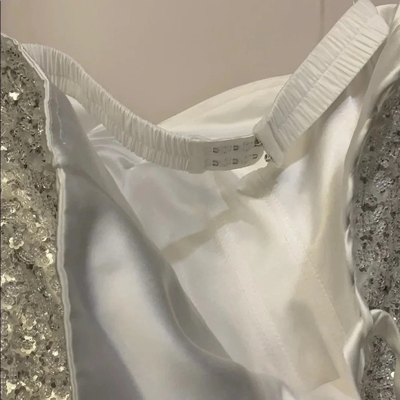 Crystal Beaded Long Wedding Dress Strapless Sleeveless Size 2 New - Picture 9 of 16